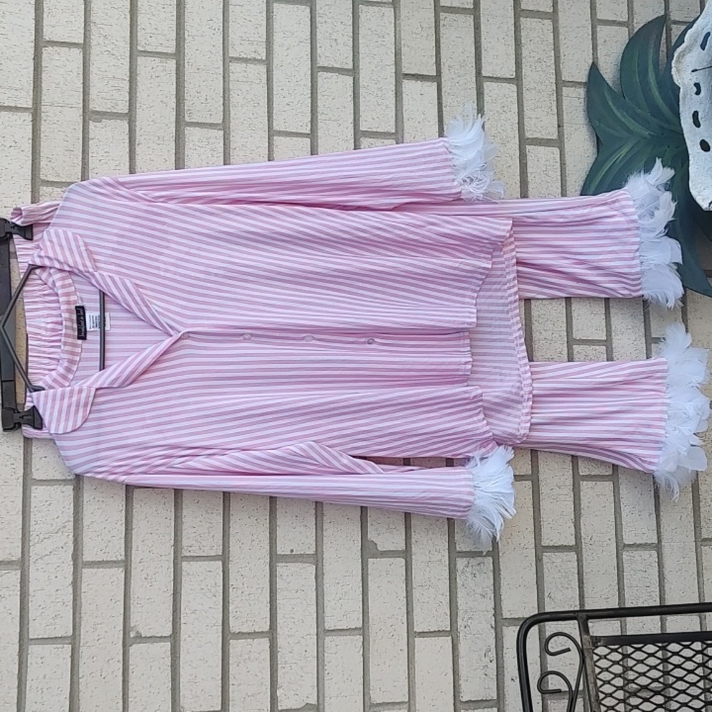 Pink/White Pjs - Picture 2 of 8